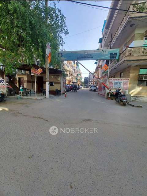 3 BHK Flat For Sale  In Rohini