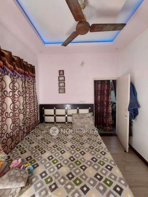 3 BHK Flat For Sale  In Rohini