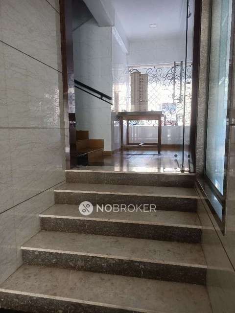 2 BHK Flat In Shatrunjay Tower For Sale  In Parel