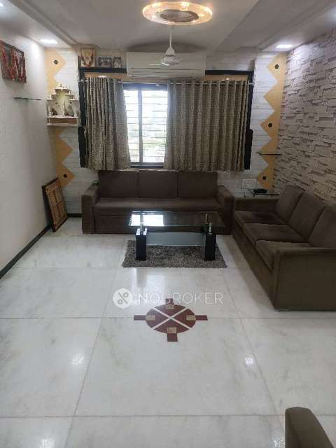 2 BHK Flat In Shatrunjay Tower For Sale  In Parel