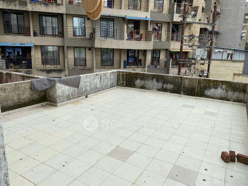 1 BHK Flat In Royal Plaza For Sale  In Nalasopara West