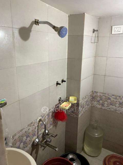 1 BHK Flat In Royal Plaza For Sale  In Nalasopara West