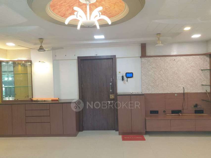 3 BHK Flat In Silver Bells For Sale  In Dahisar West