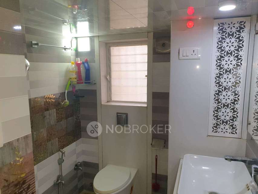 3 BHK Flat In Silver Bells For Sale  In Dahisar West