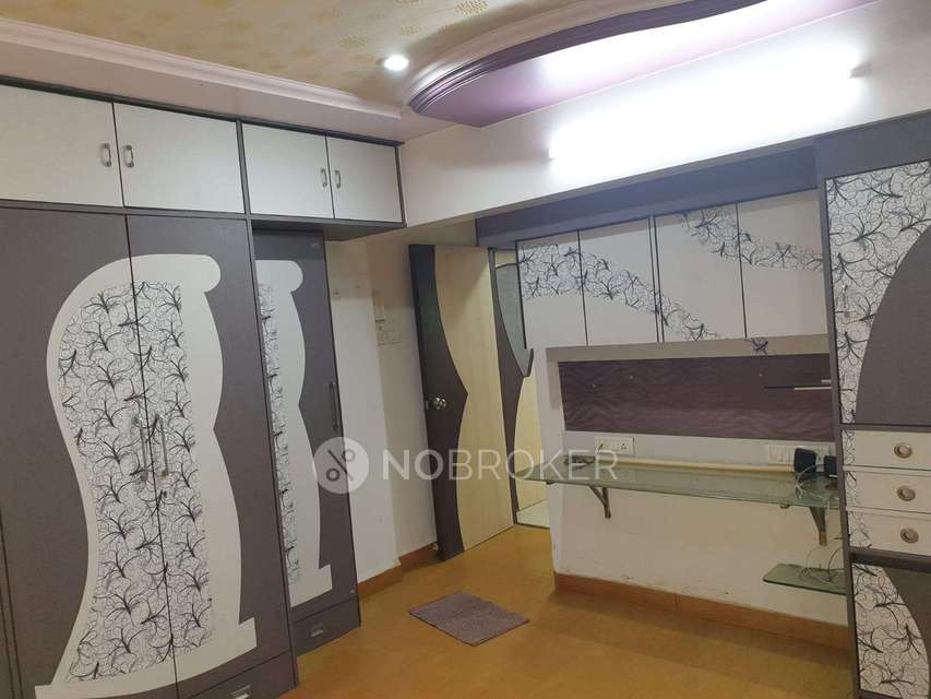 3 BHK Flat In Silver Bells For Sale  In Dahisar West