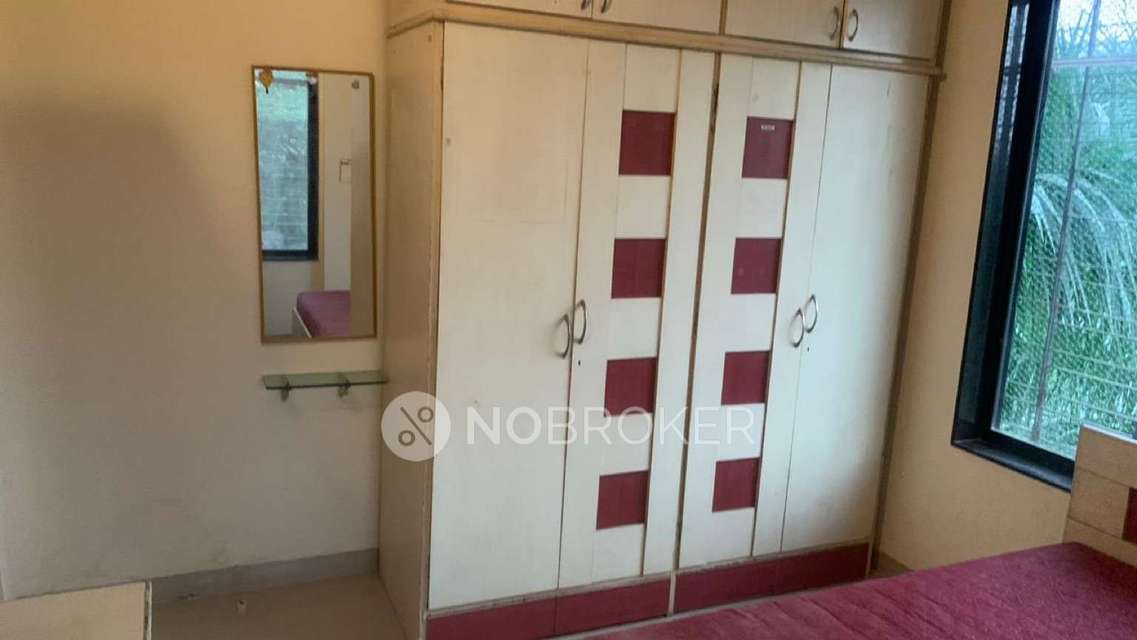 3 BHK Flat In Neptune Apartment For Sale  In Kandivali East