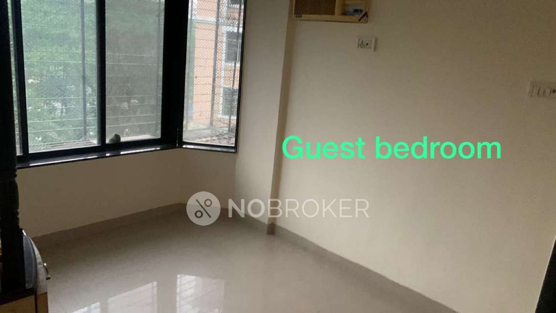 3 BHK Flat In Neptune Apartment For Sale  In Kandivali East