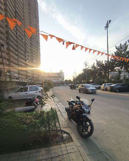 Office Space in Sector 4, Greater Noida for Rent 