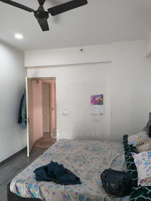 4 BHK Flat In Gaur City 2 - Gc11 For Sale  In Gaur City 2