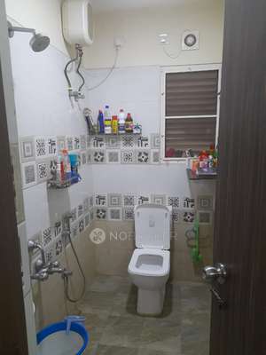 2 BHK Flat In Opal Apartment  For Sale  In Mandaveli