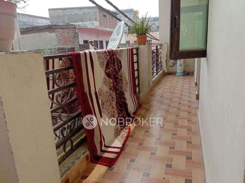 4+ BHK Flat In Standalone Building  For Sale  In Baprola