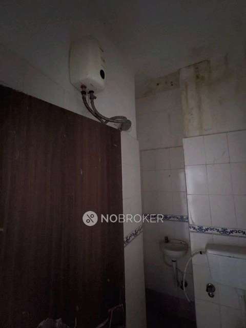 1 RK Flat In Royal Palms For Sale  In Goregaon East