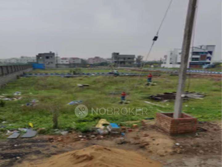 Plot For Sale  In Gtk Ruby?s Sobha Castle  In Old Perungalathur
