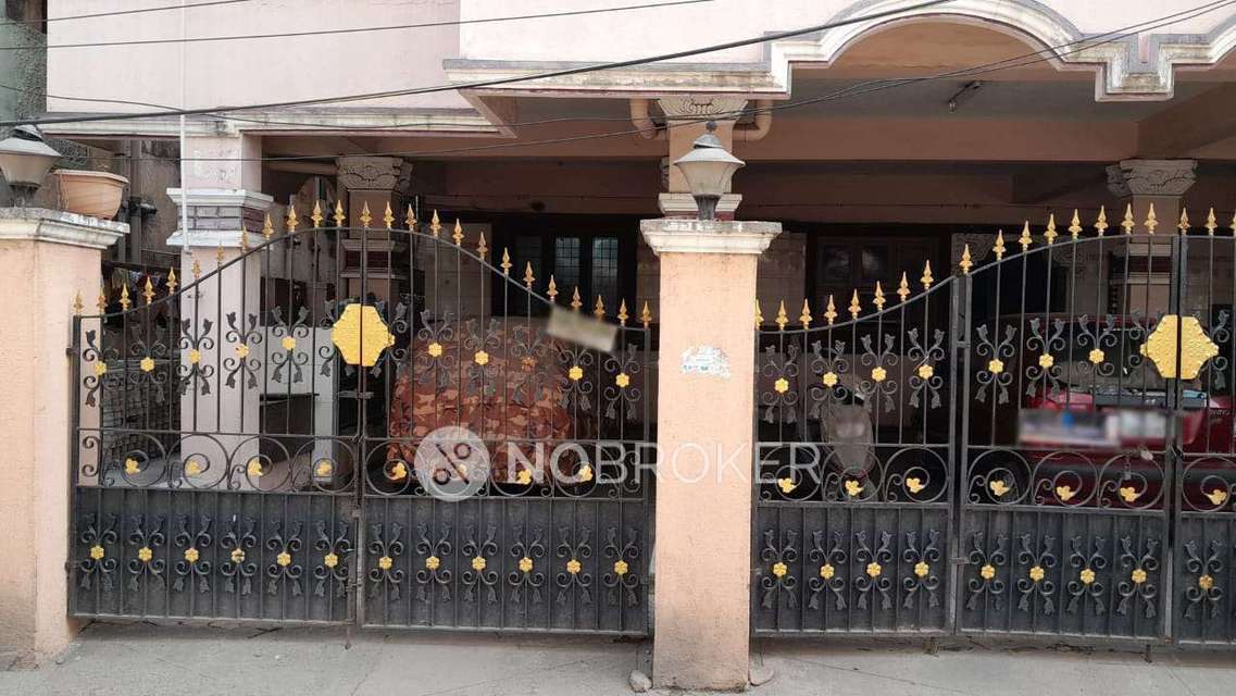 2 BHK Flat In Zenith Castle  For Sale  In Saligramam