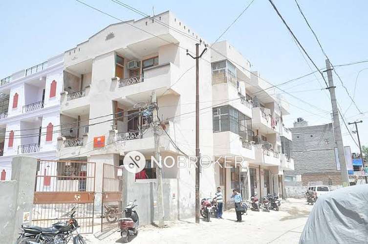 2 BHK Flat In Dlf For Sale  In Shalimar Garden