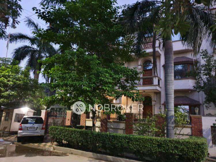 3 BHK House for Rent  In Sector 44