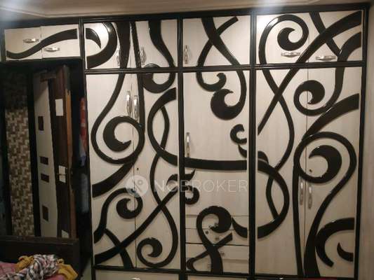 1 BHK Flat In Makhdoom Sea Palace For Sale  In Mahim West