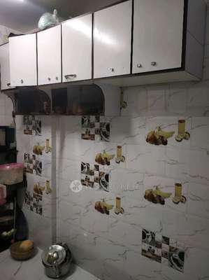 1 BHK Flat In Makhdoom Sea Palace For Sale  In Mahim West