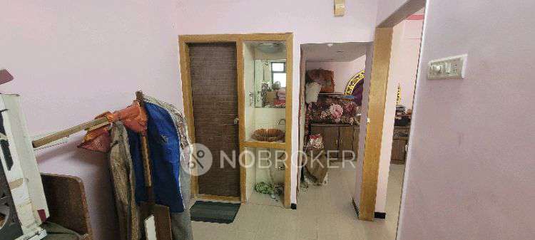 1 RK Flat In Gurumudra, Dahisar East For Sale  In Gurumudra Building