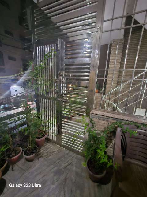 2 BHK Flat For Sale  In Patel Nagar