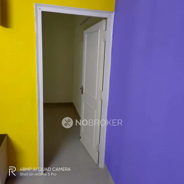 2 BHK Flat In Sahithi Elegance For Sale  In Electronic City