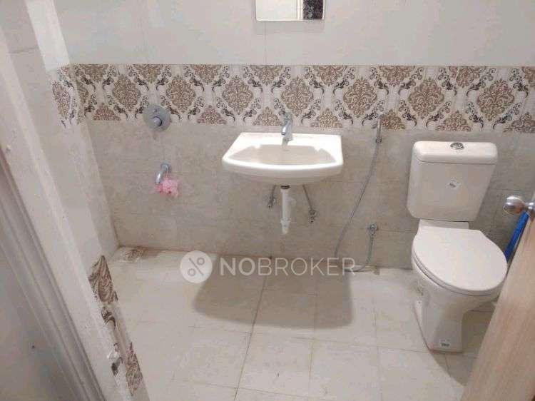 2 BHK Flat In Kumar Palmcrest, Pisoli, Pune for Rent  In Pisoli