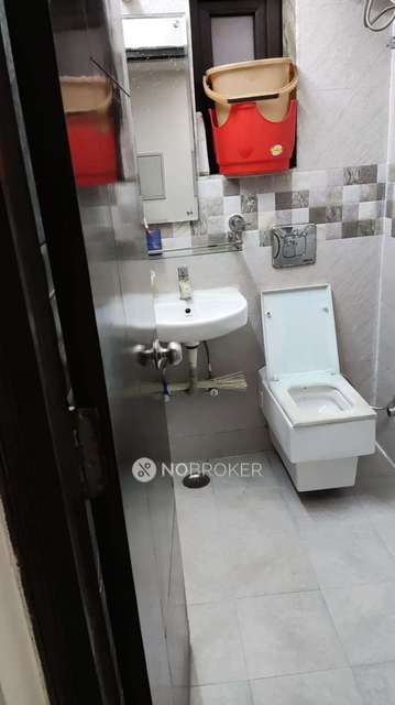 3 BHK Flat In Cghs Kadambari Apartments, Sector-9 Rohini For Sale  In Rohini Sector 9