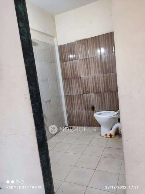 2 BHK Flat In Omkarpuram Amrapali For Sale  In Adaigaon