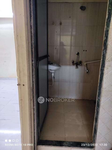 2 BHK Flat In Omkarpuram Amrapali For Sale  In Adaigaon