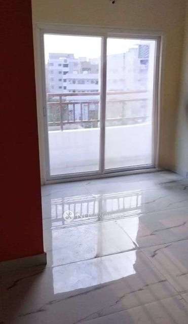 3 BHK Flat In Sqh Bite Ul  Khair Apartment For Sale  In Neknampur