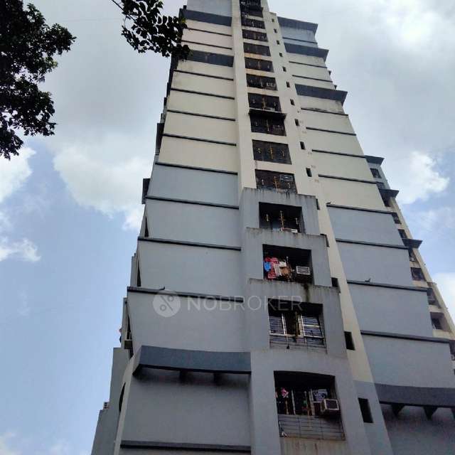 2 BHK Flat In Mahavir Platinum Chs For Sale  In  Shivaji Nagar