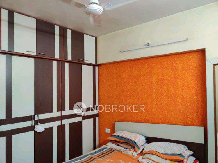 2 BHK Flat In Mahavir Platinum Chs For Sale  In  Shivaji Nagar