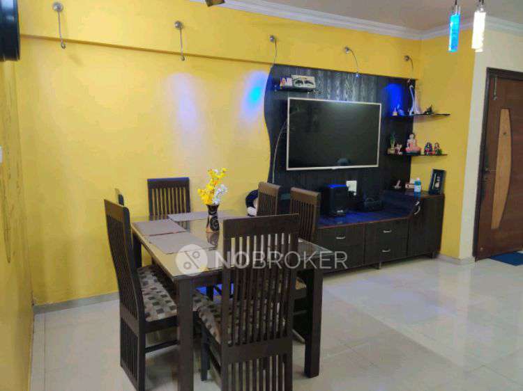 2 BHK Flat In Mahavir Platinum Chs For Sale  In  Shivaji Nagar