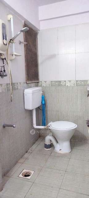 2 BHK Flat In Mahavir Platinum Chs For Sale  In  Shivaji Nagar