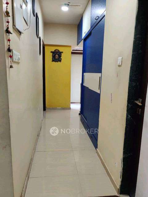 2 BHK Flat In Mahavir Platinum Chs For Sale  In  Shivaji Nagar