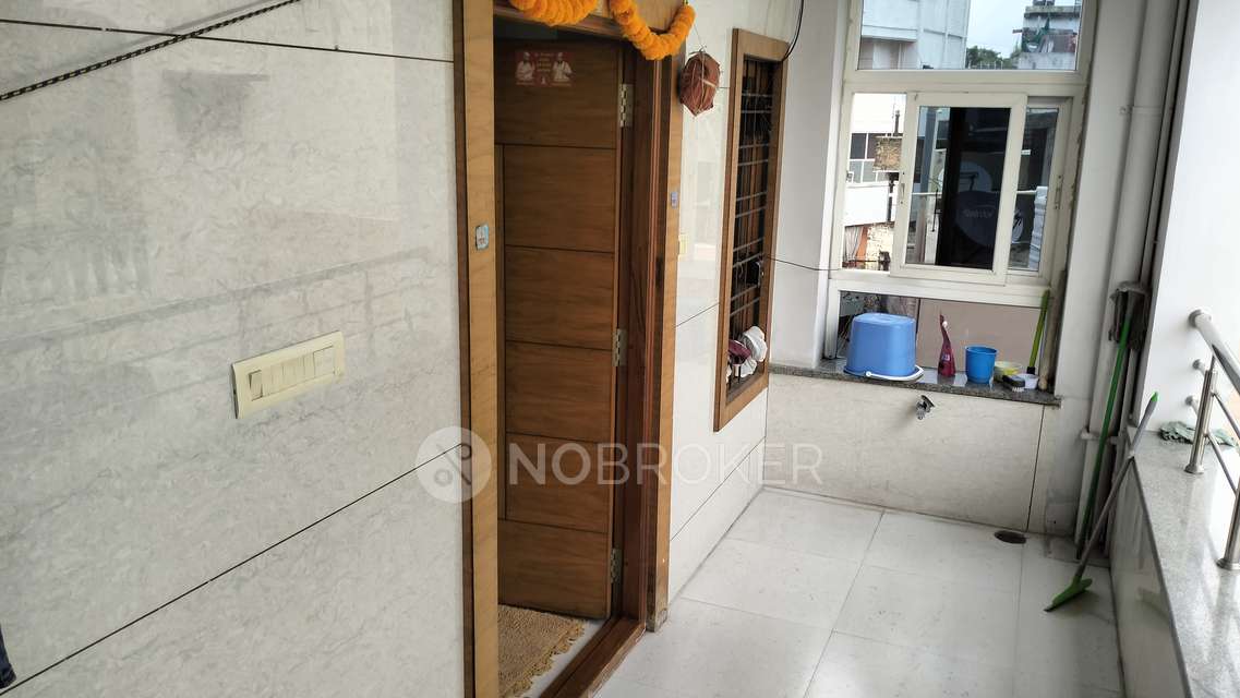 4+ BHK Flat For Sale  In Koti