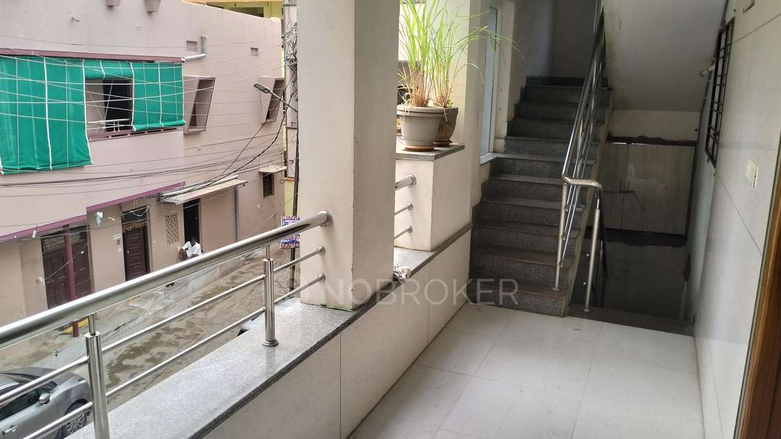 4+ BHK Flat For Sale  In Koti