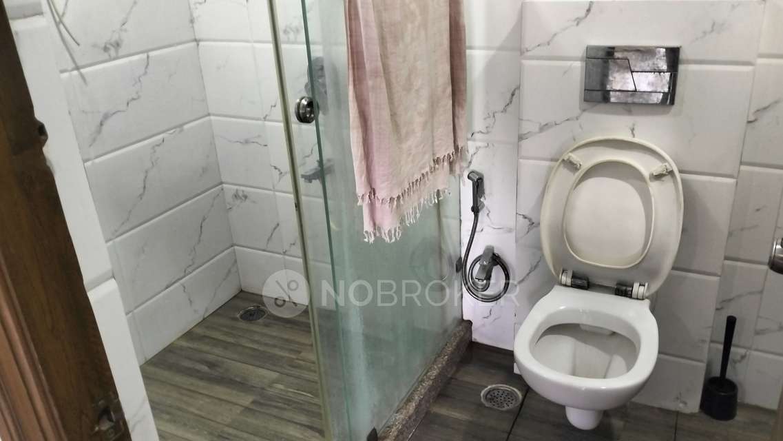 4+ BHK Flat For Sale  In Koti