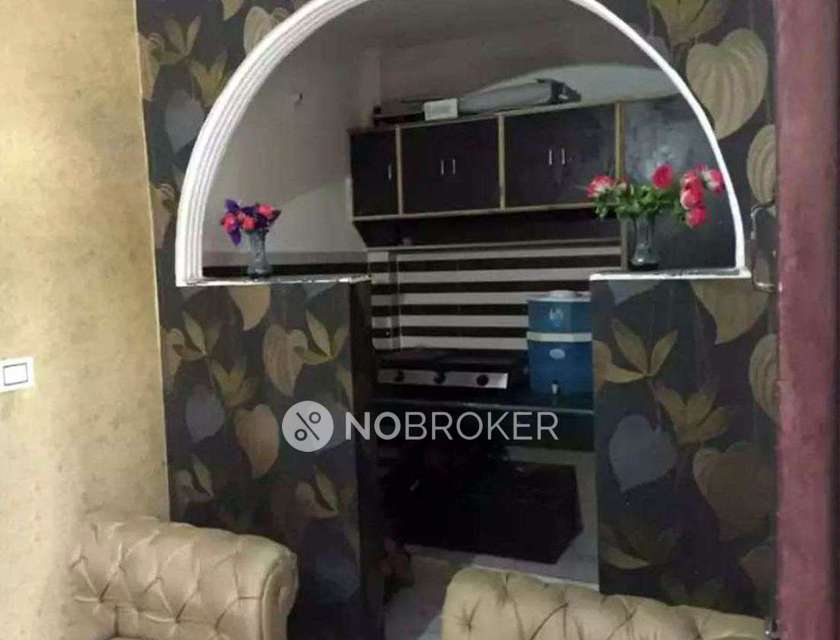 1 BHK Flat For Sale  In Janakpuri