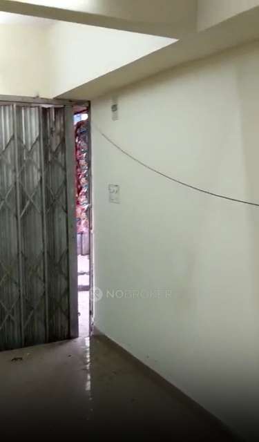 Shop in Andheri West, Mumbai for sale 