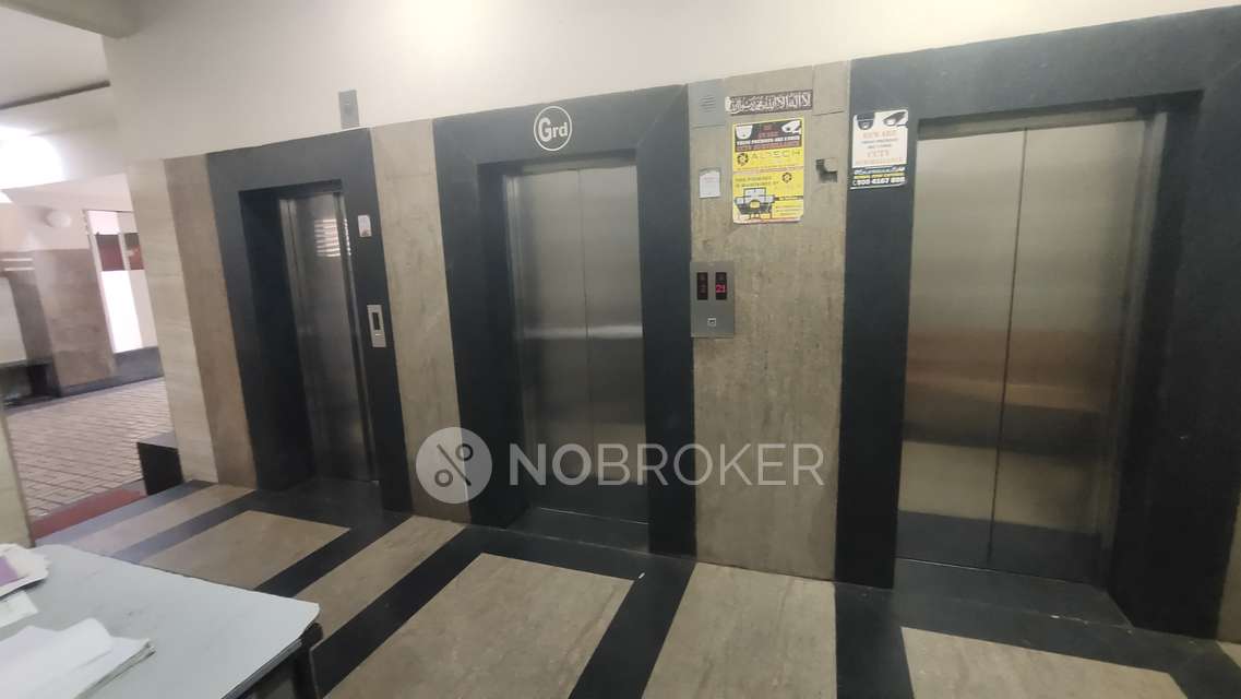 2 BHK Flat In Naminath Khairunnisa Heights For Sale  In Dongri