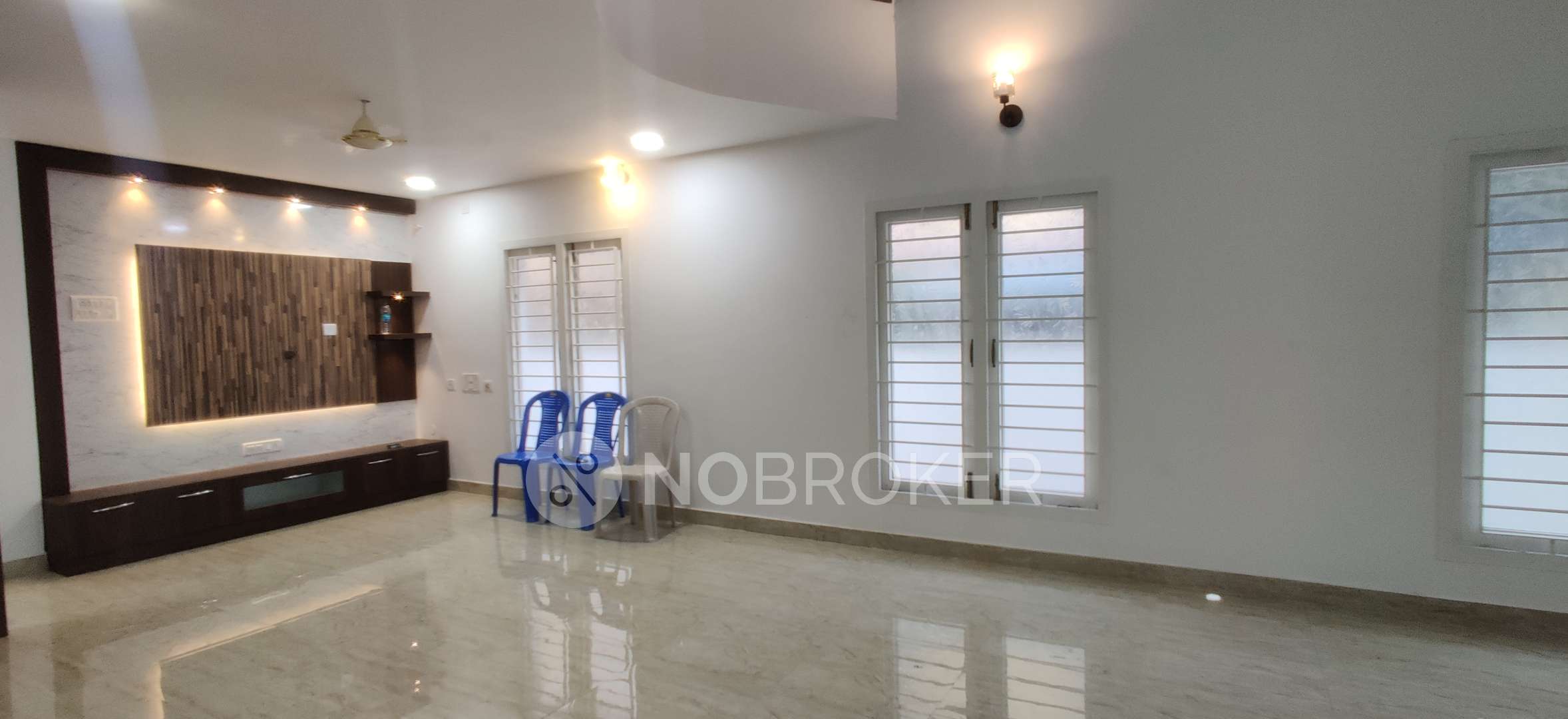 Independent House Pallikaranai Rent WITHOUT BROKERAGE Semifurnished