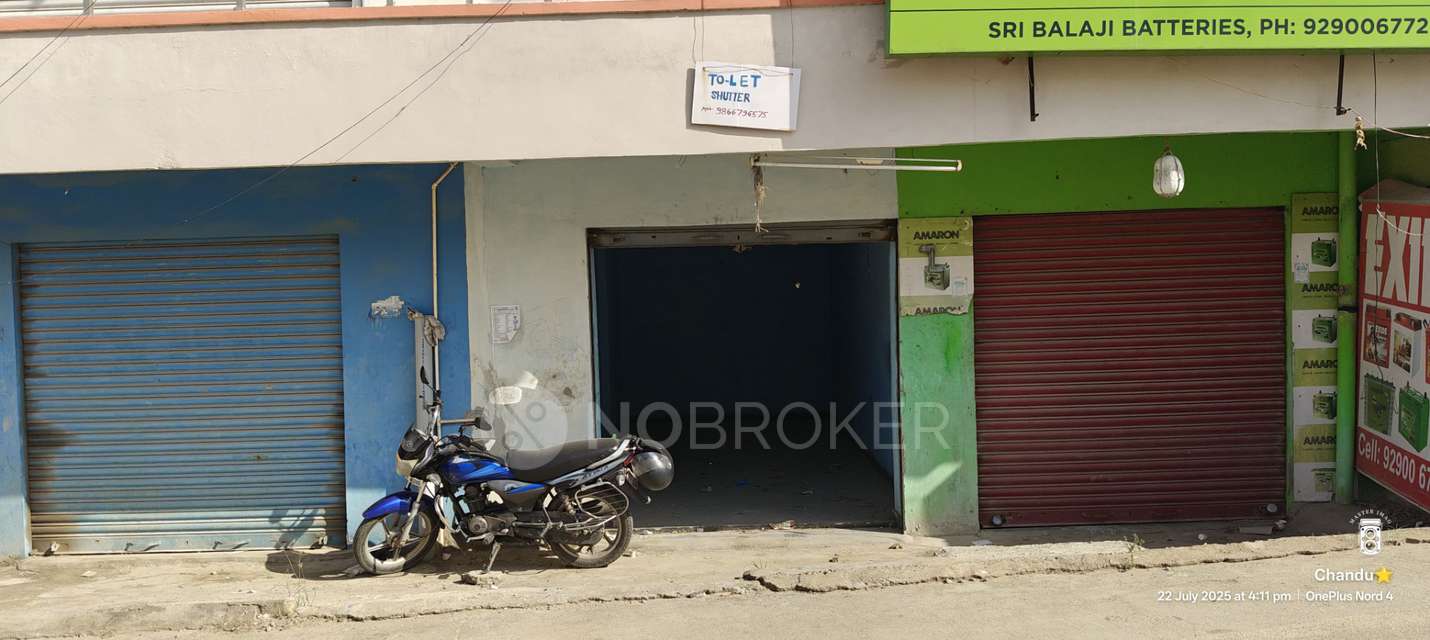 Shop in Gandi Maisamma, Hyderabad for Rent 