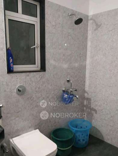 Single Room for Female In 2 BHK  In Vascon Xotech Homes In Hinjewadi