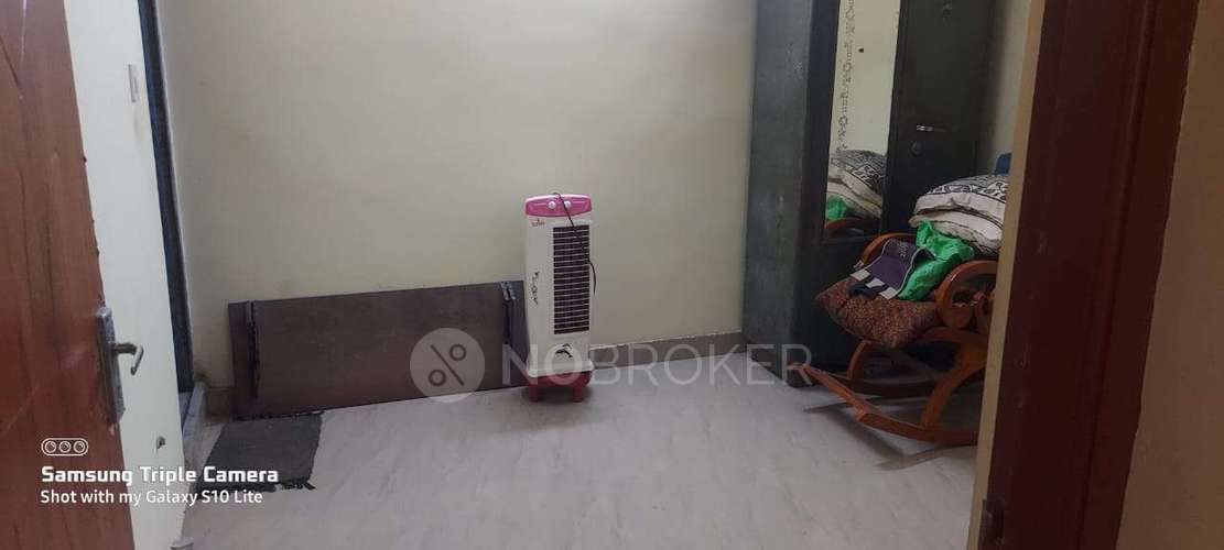 Independent House Perungudi Rent WITHOUT BROKERAGE Semifurnished 2