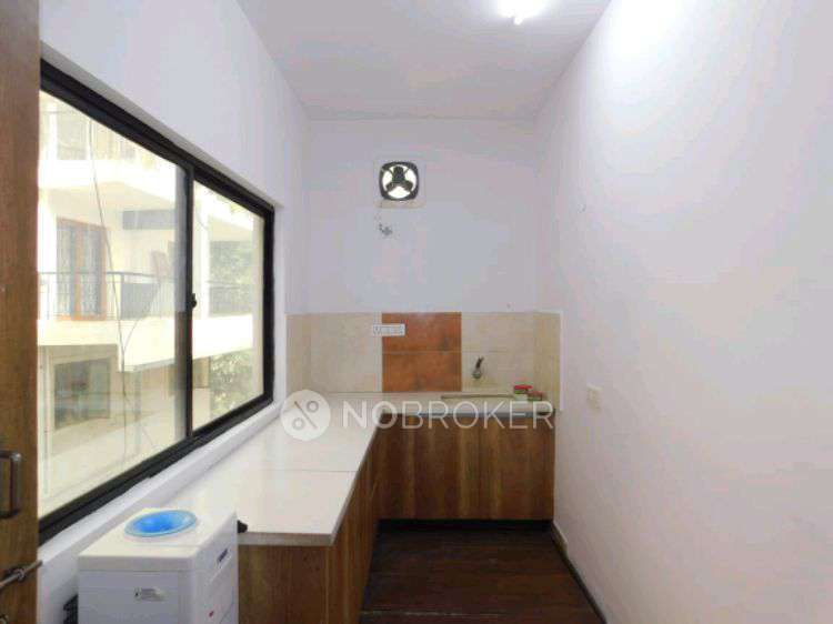 Commercial Property in Sivanchetti Gardens, Bangalore for Rent 