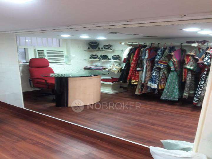 Godown/Warehouse in Cumballa Hill, Mumbai for Rent