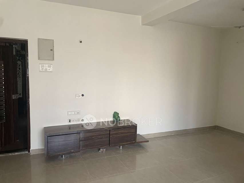 2 BHK Flat In Kinjal Tower for Rent  In Byculla West