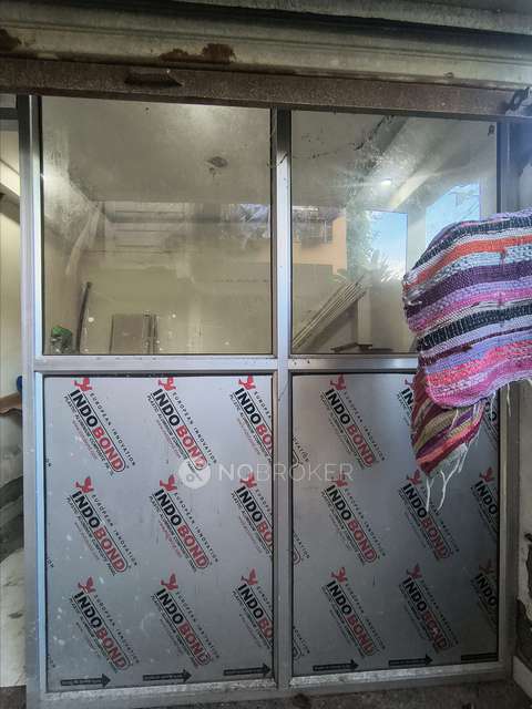 Shop in  Sector 16c, Ghaziabad for sale 