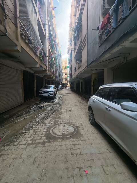 Shop in  Sector 16c, Ghaziabad for sale 